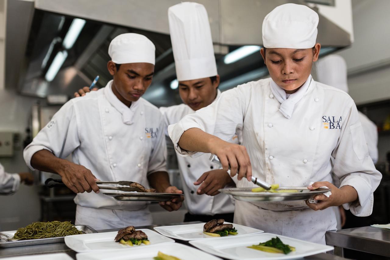 Sala Bai Hotel & Restaurant School Сием Реап Екстериор снимка