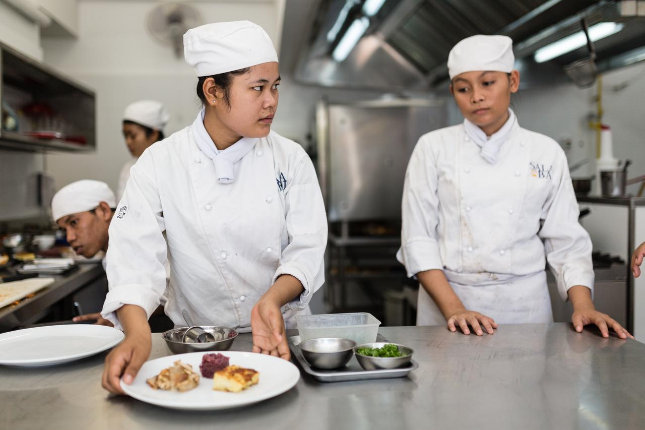 Sala Bai Hotel & Restaurant School Сием Реап Екстериор снимка